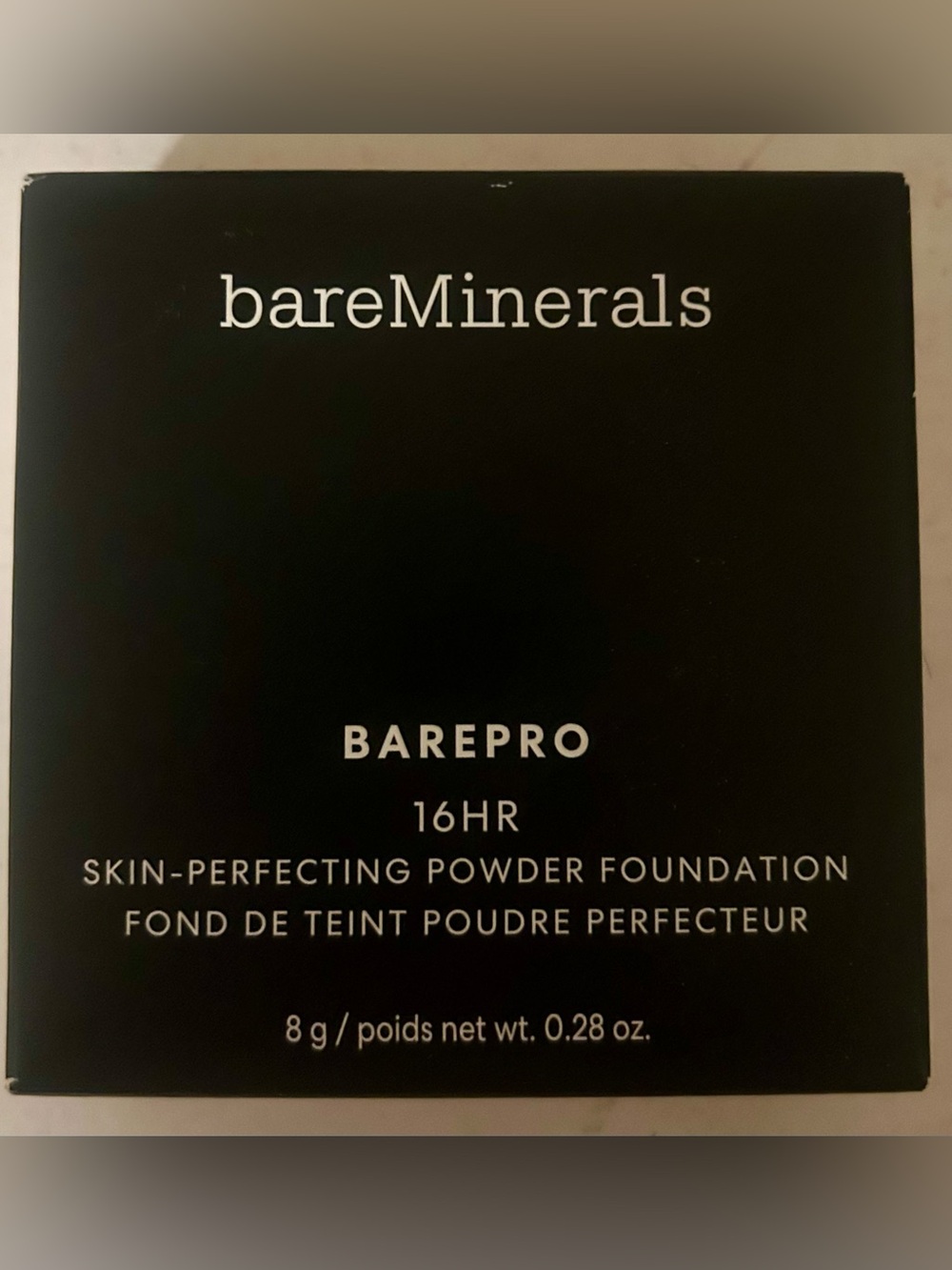 bareMinerals BAREPRO 16HR Powder Foundation - Black Packaging